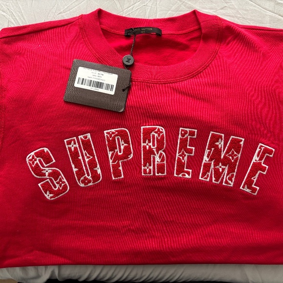 Louis Vuitton × Supreme